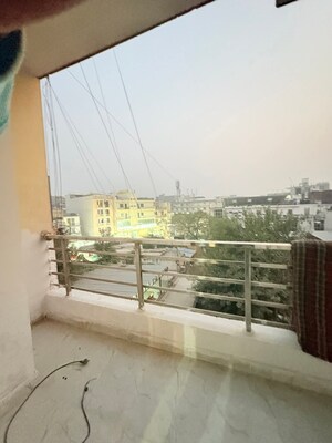 Balcony in 1 BHK Builder Floor at Chattarpur – for Rent
