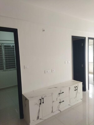 Room in 2 BHK Apartment at Shriram Liberty Square, Electronic City Phase ii – for Rent