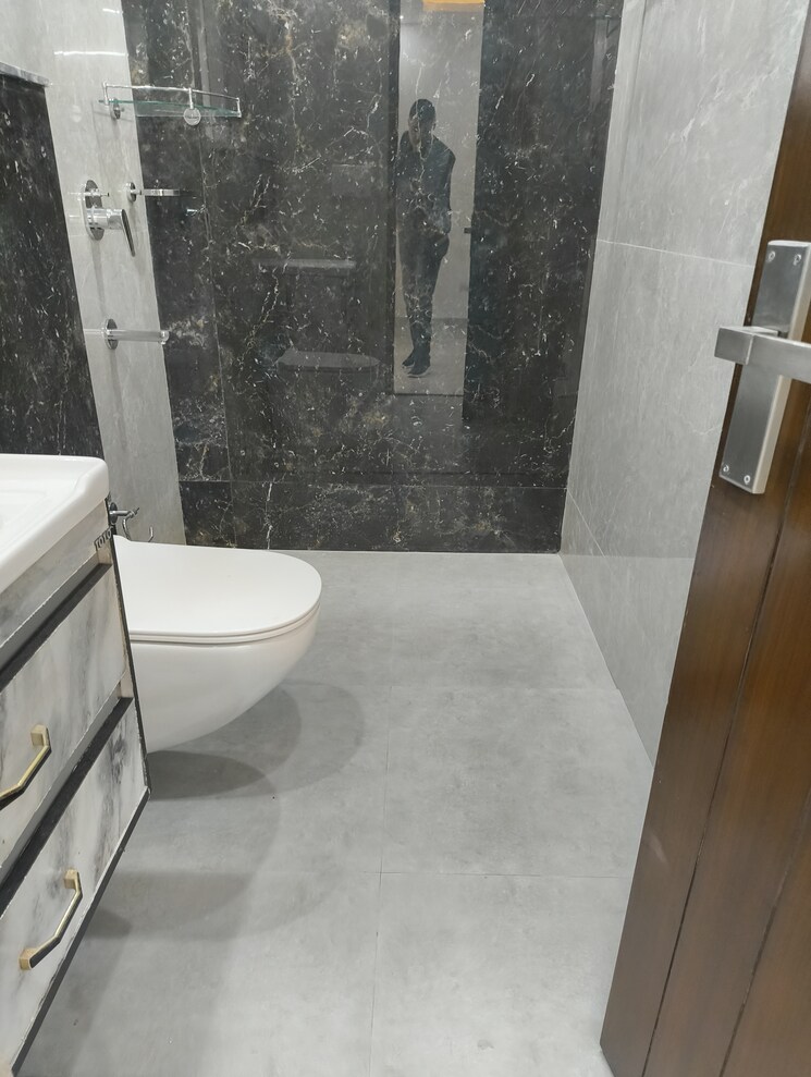 Balcony, vasant kunj 4 Bedroom 2500 Sq.Ft. Apartment In Vasant Kunj Delhi 9489076