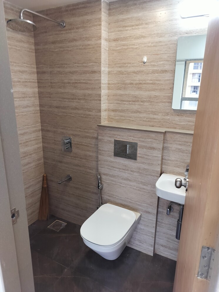 Bathroom, lodha-unica 1 Bedroom 353 Sq.Ft. Apartment In Jogeshwari West Mumbai 9489052