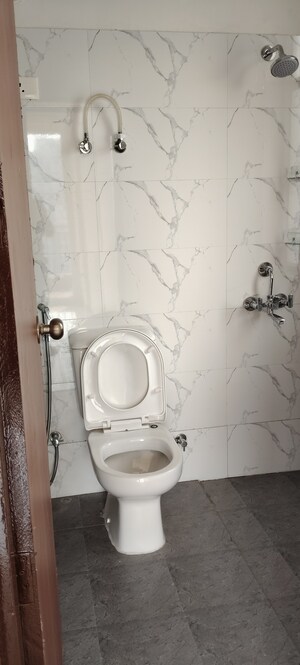 Bathroom in 3 BHK Apartment at RPS Auria, Sector 88 – for Rent