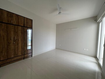 3 BHK Apartment For Rent in Eldeco Live By The Greens, Sector 150