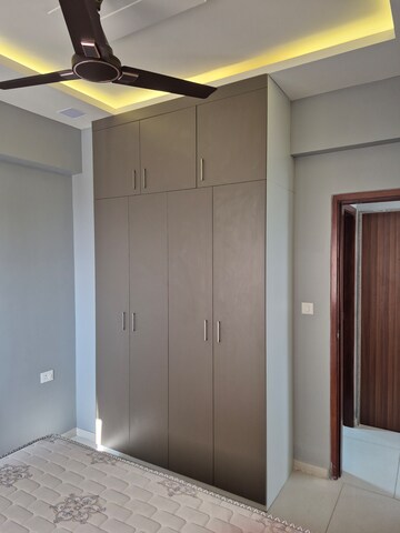 Room in 2 BHK Apartment at Adani Aster Neo, Shantigram – for Rent