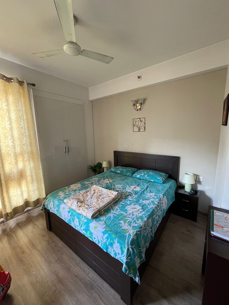 Bedroom, shahpur bamheta 3.5 Bedroom 1746 Sq.Ft. Builder Floor In Shahpur Bamheta Ghaziabad 9489317