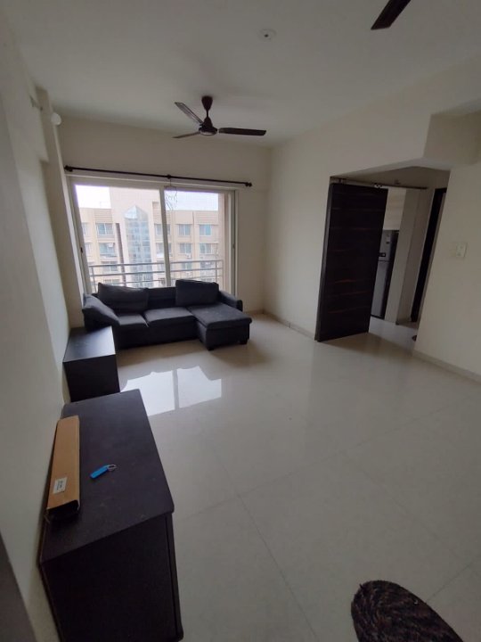 1 BHK Apartment For Rent in Platinum Towers 7