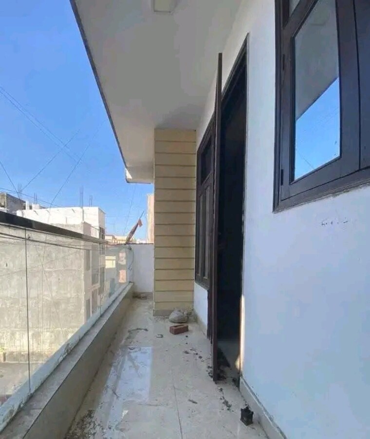 Balcony, palm-residency-chhatarpur 1 Bedroom 500 Sq.Ft. Builder Floor In Chattarpur Delhi 9489244