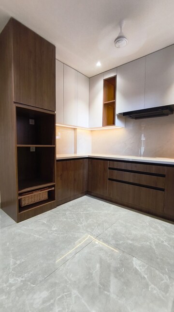 Room in 3 BHK Apartment at Hallmark Sunnyside, Manchirevula – for Rent