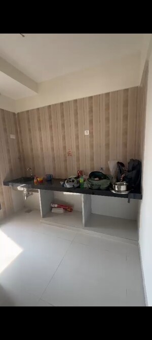Team Area in 1.5 BHK Apartment at Sheth Zuri, Laxmi Nagar – for Rent