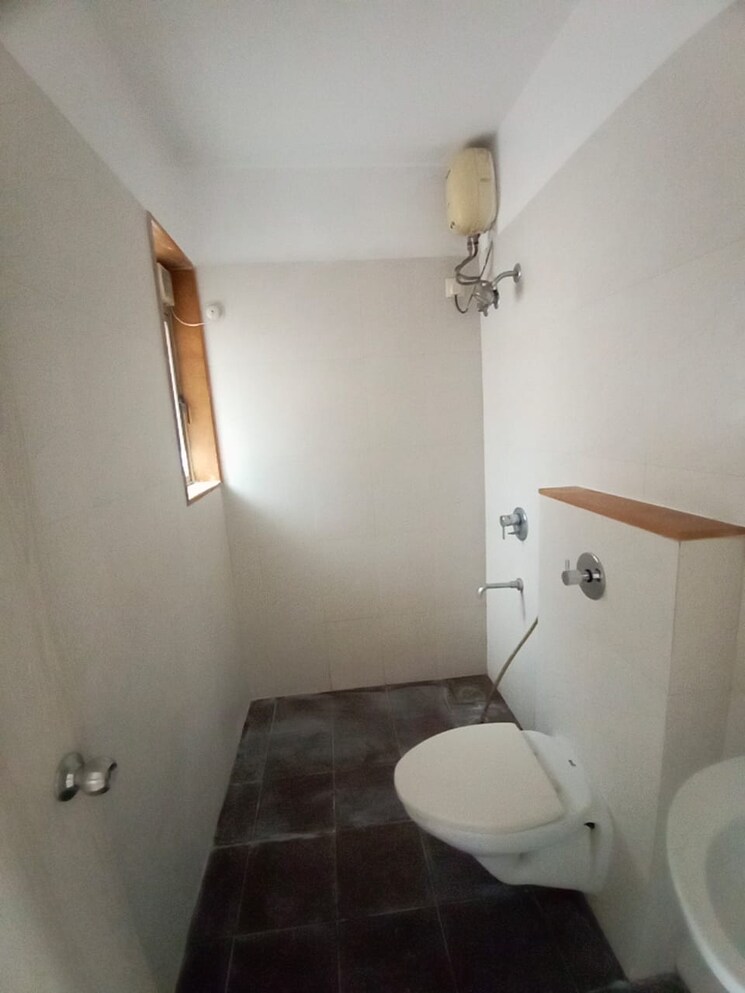 Bathroom, lodha-casa-bella-gold 1.5 Bedroom 576 Sq.Ft. Apartment In Dombivli East Thane 9489295