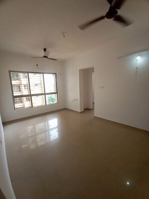 Room in 1.5 BHK Apartment at Lodha Casa Bella Gold, Dombivli East – for Sale