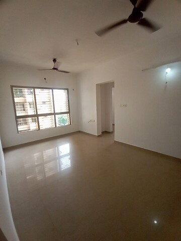Room in 1.5 BHK Apartment at Lodha Casa Bella Gold, Dombivli East – for Sale