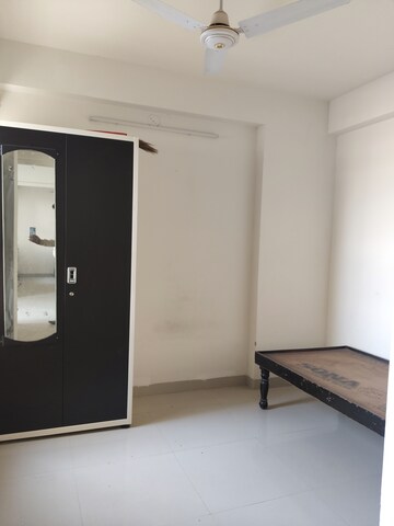 Room in 2 BHK Apartment at Manglams Vaishali Estate, Vaishali Nagar – for Rent