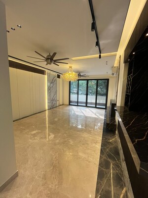 5 BHK Builder Floor For Rent in DLF City Phase IV, Dlf Phase iv