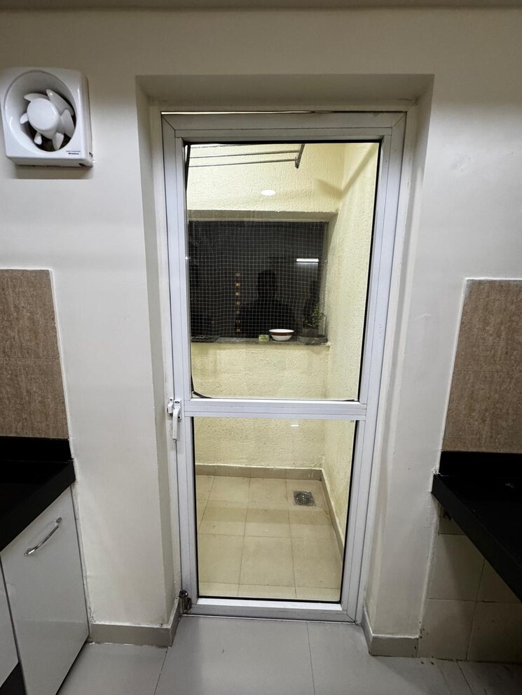 Bathroom, lodha-meridian 2.5 Bedroom 1440 Sq.Ft. Apartment In Kukatpally Hyderabad 9489339