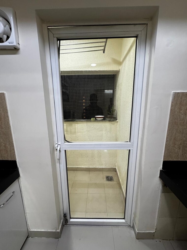 Bathroom, lodha-meridian 2.5 Bedroom 1440 Sq.Ft. Apartment In Kukatpally Hyderabad 9489339