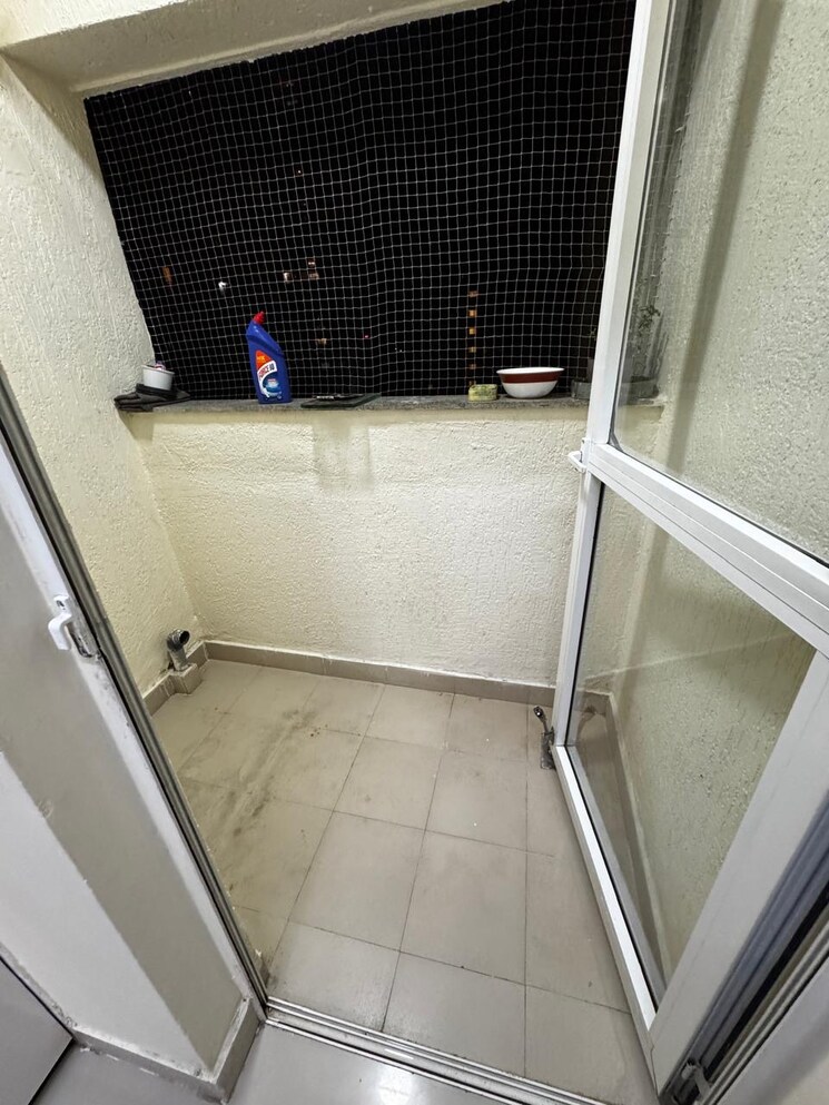 Bathroom, lodha-meridian 2.5 Bedroom 1440 Sq.Ft. Apartment In Kukatpally Hyderabad 9489339