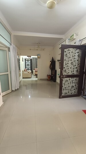 2 BHK Apartment For Rent in Sector 13 Dwarka