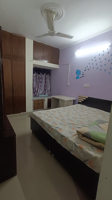 Bedroom in 2 BHK Apartment at Sector 13 Dwarka – for Rent