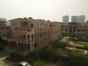 4 BHK Villa – Exterior View View at Amrapali Leisure Valley, Tech Zone 4 Greater Noida - for Sale