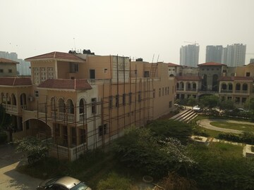 4 BHK Villa – Exterior View View at Amrapali Leisure Valley, Tech Zone 4 Greater Noida - for Sale