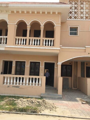 4 BHK Villa – Exterior View View at Amrapali Leisure Valley, Tech Zone 4 Greater Noida - for Sale