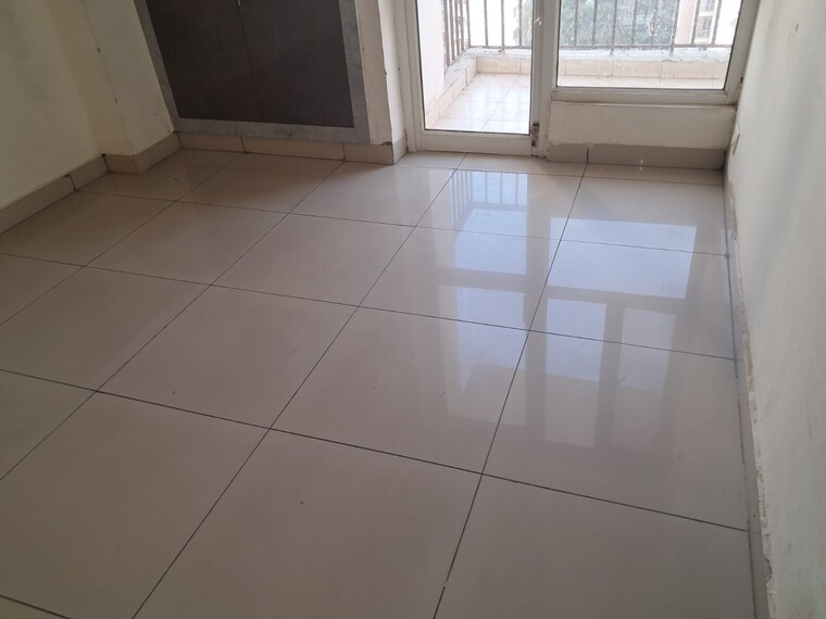 Room, spring-meadows 4 Bedroom 2125 Sq.Ft. Apartment In Tech Zone 4 Greater Noida Greater Noida 9489449