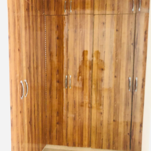 Furnished Amenities in 3.5 BHK Builder Floor at Sector 23 – for Rent