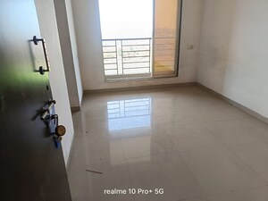 Room in 1 BHK Apartment at Mayfair Vishwaraja, Titwala – for Rent