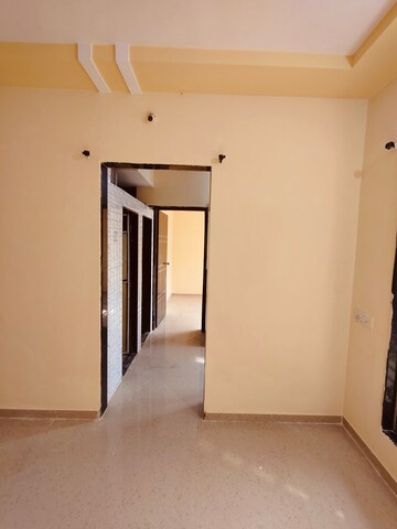 Room in 1 BHK Apartment at Saurabh Crystal Pallazo, Nalasopara West – for Rent