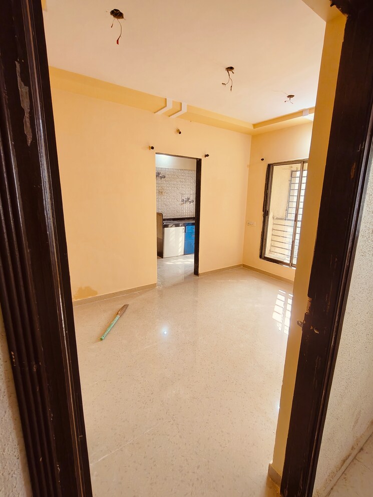 Room, saurabh-crystal-pallazo 1 Bedroom 575 Sq.Ft. Apartment In Nalasopara West Palghar 9489473
