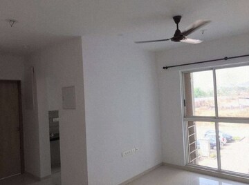 Room in 1 BHK Apartment at Lodha Upper Thane Meadows, Anjur – for Sale