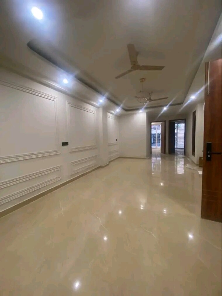 Room, chattarpur 2 Bedroom 1000 Sq.Ft. Builder Floor In Chattarpur Delhi 9489468