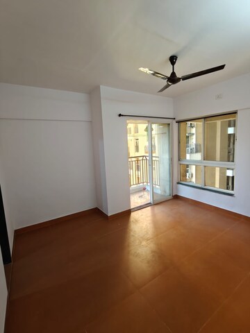 Room in 2 BHK Apartment at DB Realty Orchid Ozone, Ketkipada – for Rent