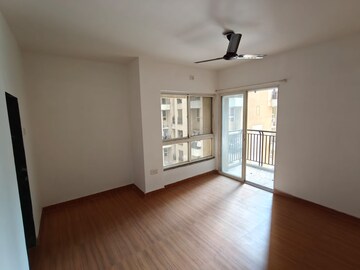 Room in 2 BHK Apartment at DB Realty Orchid Ozone, Ketkipada – for Rent