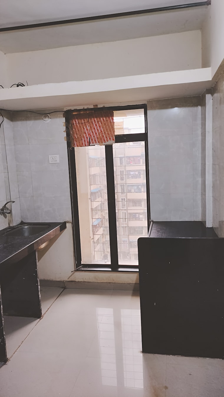 Kitchen, dew-berry 1 Bedroom 610 Sq.Ft. Apartment In Nalasopara West Palghar 9489552