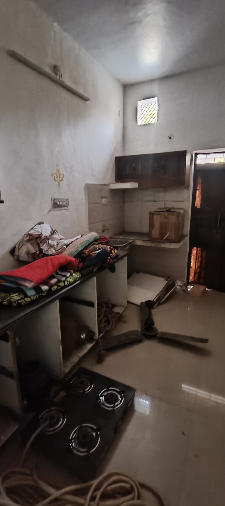 Master Bedroom, khurram nagar 2 Bedroom 1000 Sq.Ft. Apartment In Khurram Nagar Lucknow 9489568