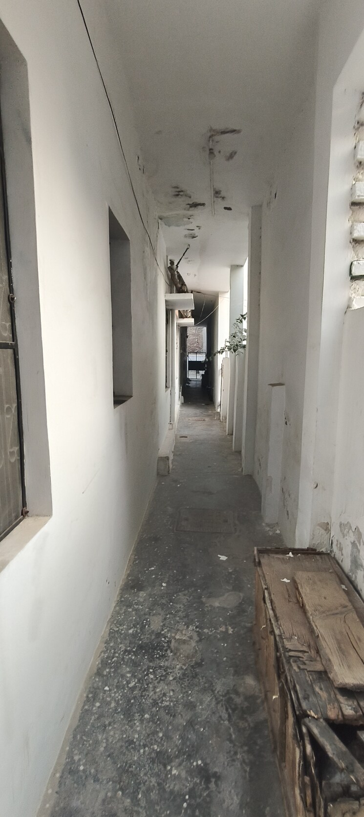 undefined, khurram nagar 2 Bedroom 1000 Sq.Ft. Apartment In Khurram Nagar Lucknow 9489568