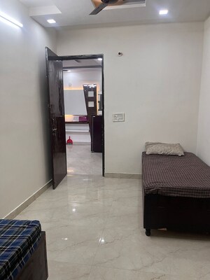 Room in 1 BHK Builder Floor at Rohini Sector 16 – for Rent