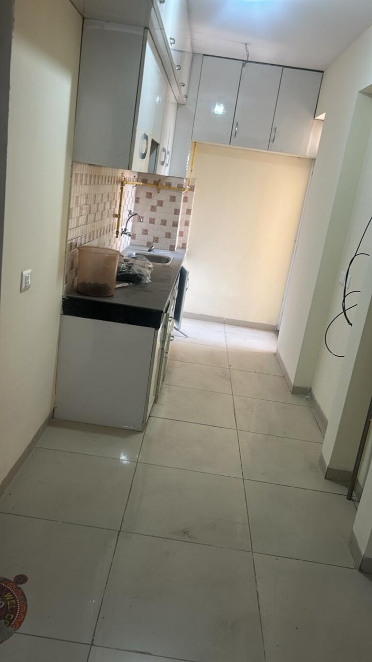 Bathroom, wave-dream-homes 1 Bedroom 578 Sq.Ft. Apartment In Wave City Ghaziabad 9489659