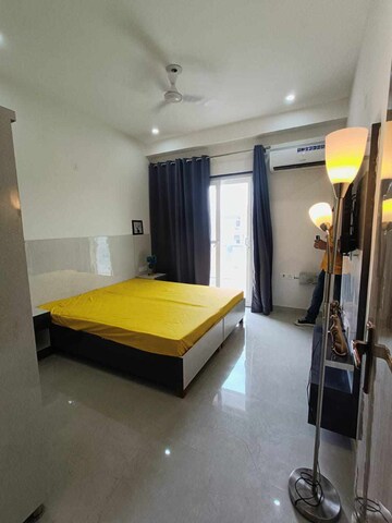 Room in 1 BHK Builder Floor at Saket – for Rent