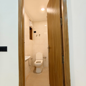 Bathroom in 1 BHK Builder Floor at Saket – for Rent