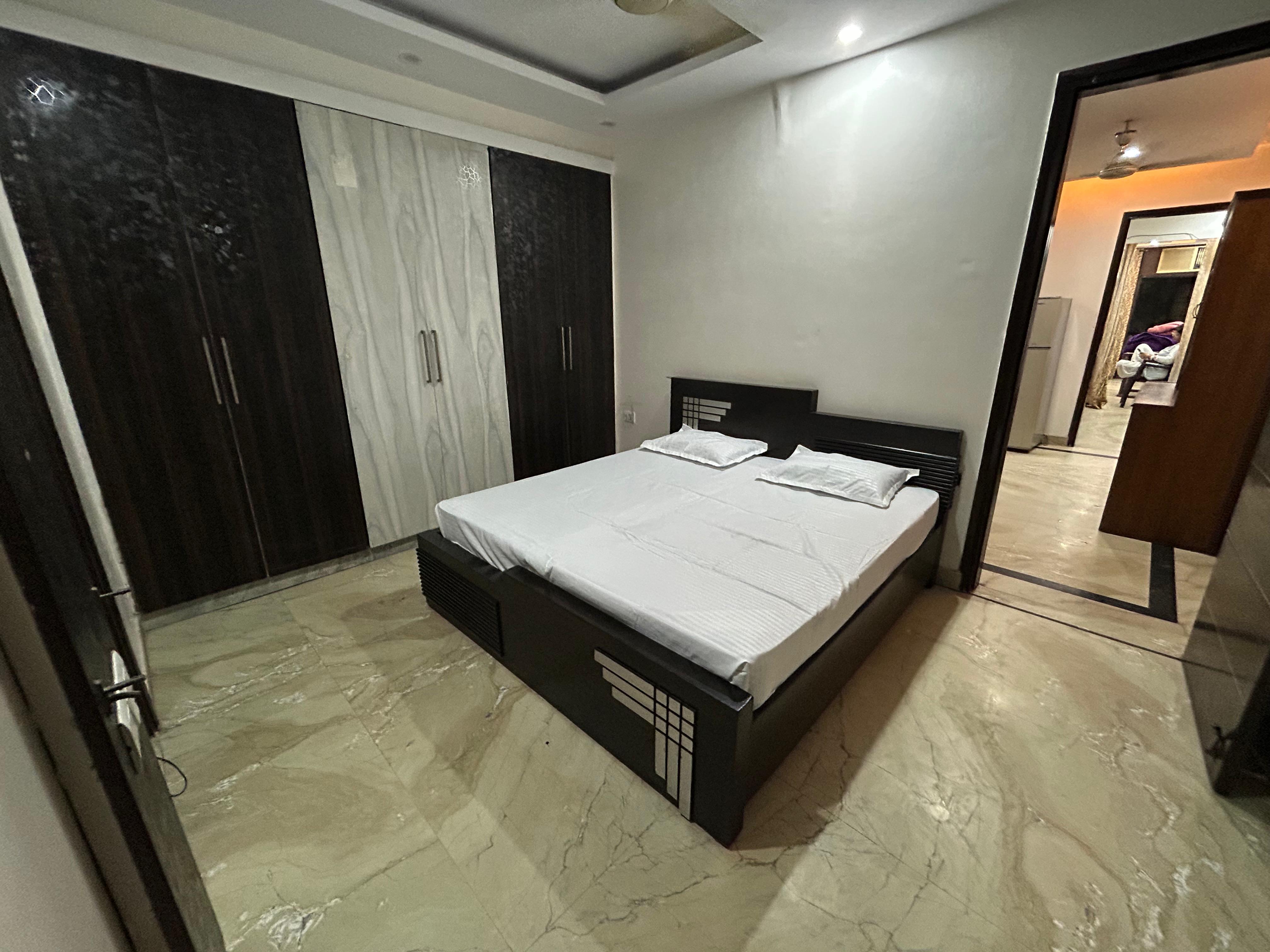 4 BHK Builder Floor For Rent in Vasant Vihar