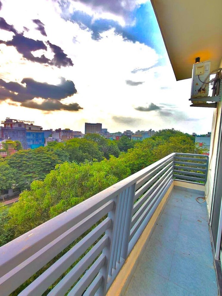 Balcony, saket 1 Bedroom 500 Sq.Ft. Builder Floor In Saket Delhi 9489792