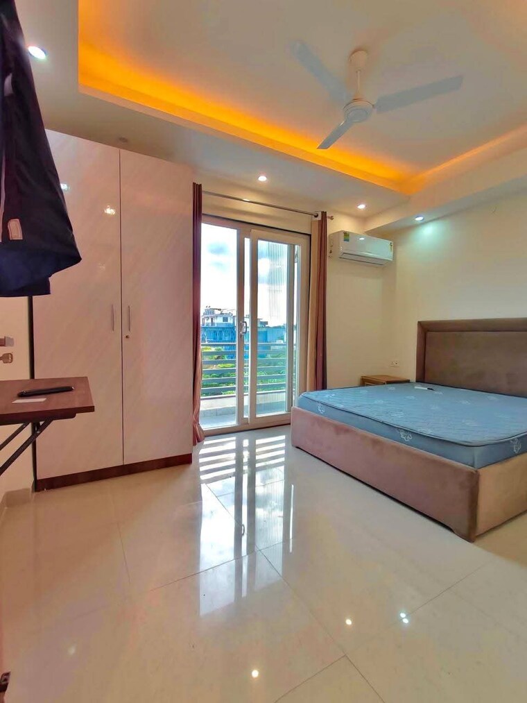 Room, saket 1 Bedroom 500 Sq.Ft. Builder Floor In Saket Delhi 9489792