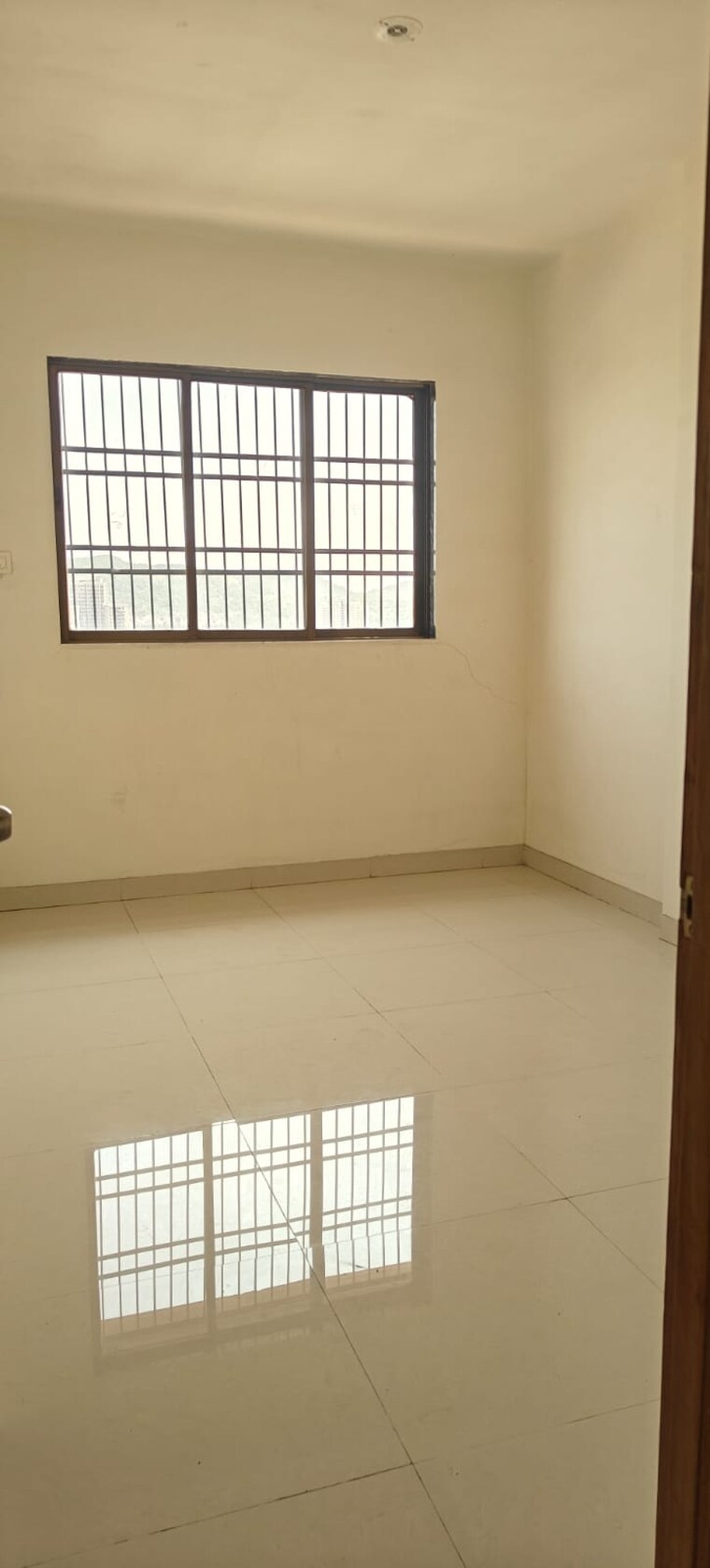 Room, innovative-solitaire 1 Bedroom 650 Sq.Ft. Apartment In Ambernath Thane 9489793