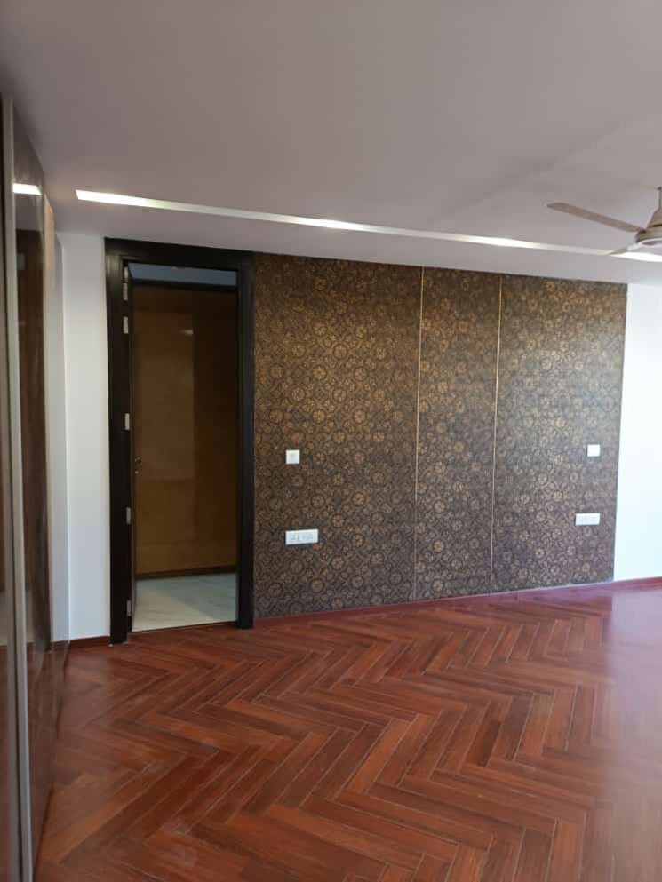 Room, unitech-south-city-1 4 Bedroom 3240 Sq.Ft. Builder Floor In South City 1 Gurgaon 9489846