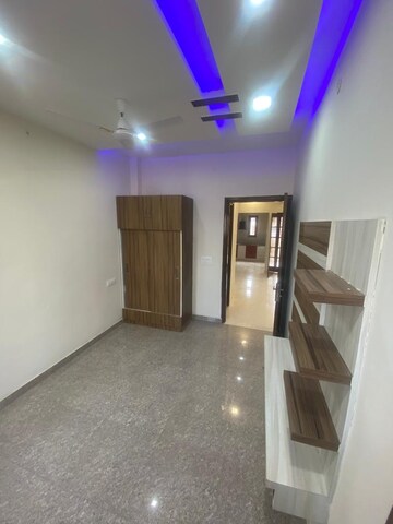 Room in 4 BHK Independent House at Gms Road – for Sale