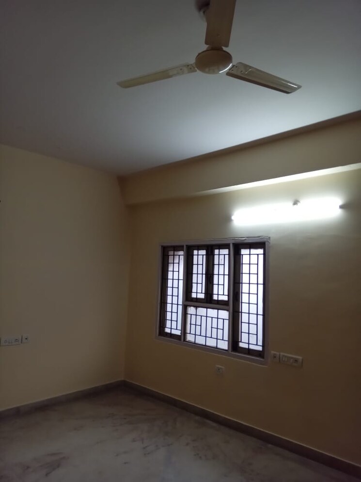 Room, a s rao nagar 3 Bedroom 1580 Sq.Ft. Apartment In A S Rao Nagar Hyderabad 9489733
