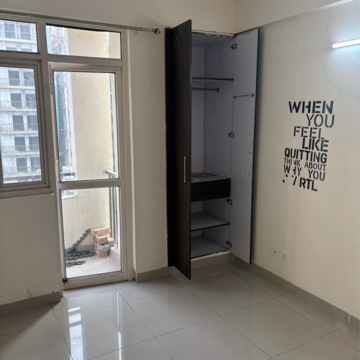 3 BHK Builder Floor For Rent in Wave Executive Floors, Bayana