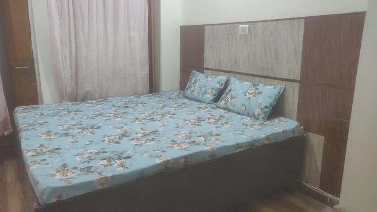 Bedroom, dlf phase iv 1 Bedroom 100 Sq.Yd. Builder Floor In Dlf Phase iv Gurgaon 9489837